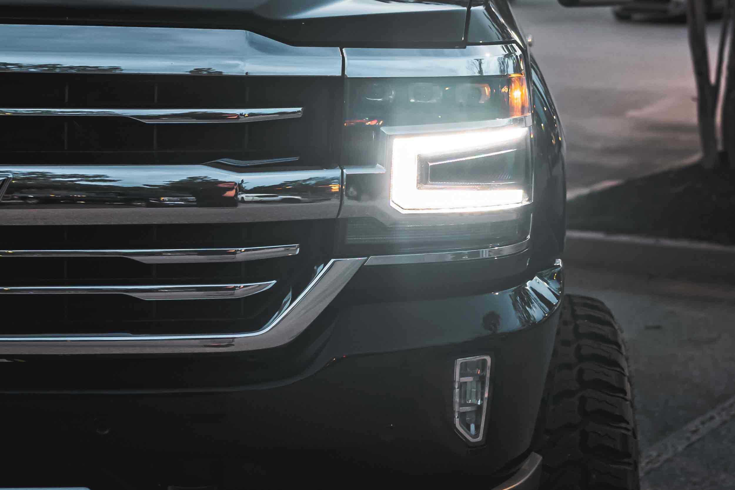 2016 chevy deals silverado custom headlights